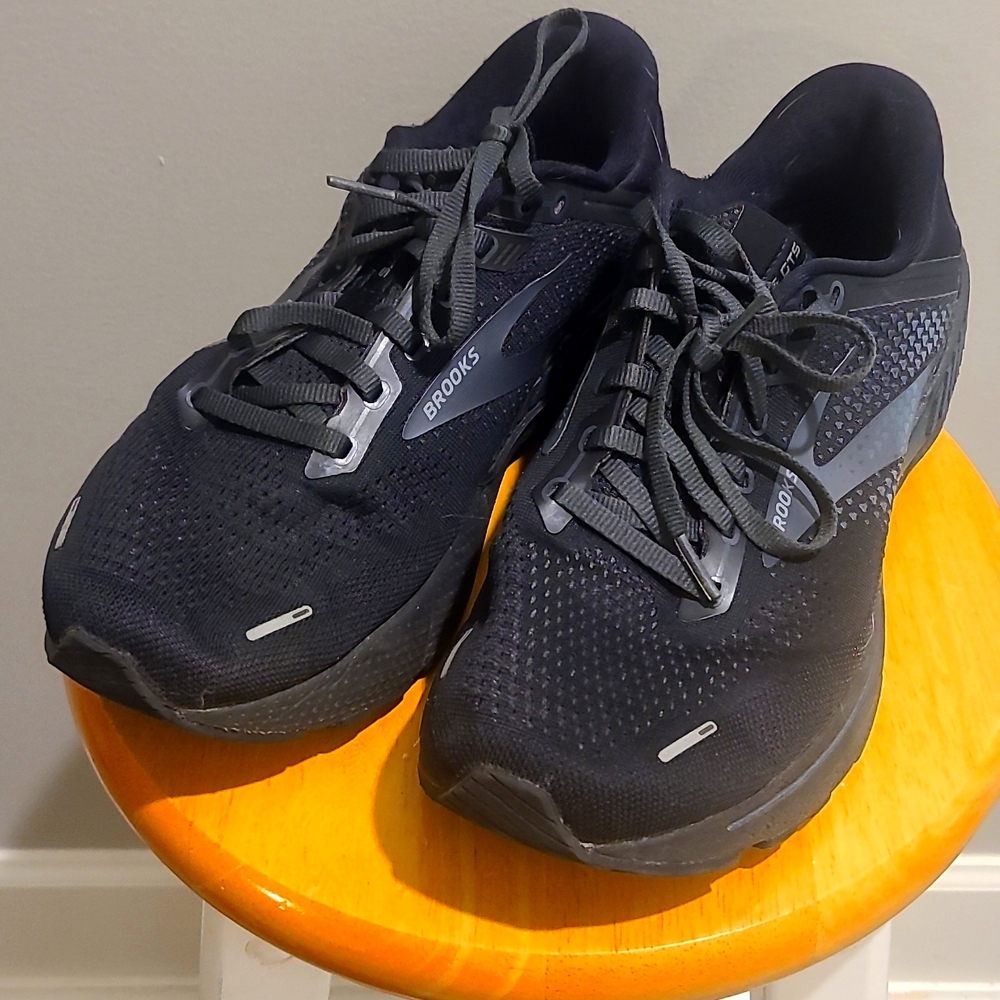 Brooks Running Adrenaline Sneakers